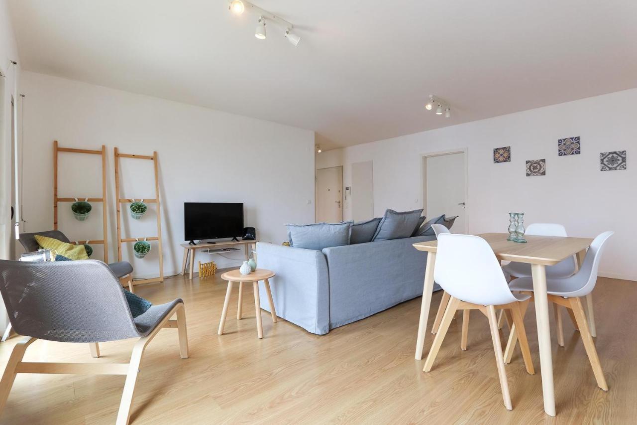 Modern & Bright Avenidas Novas By Homing Lisbon Luaran gambar