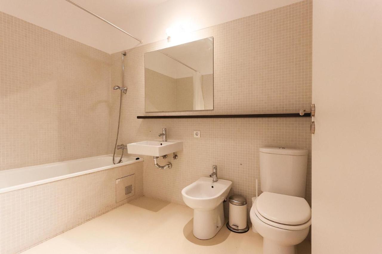 Modern & Bright Avenidas Novas By Homing Lisbon Luaran gambar